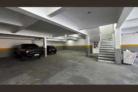 Garagem de apartamento à venda com 2 quartos, 120m² em Vila Suíça, Santo André
