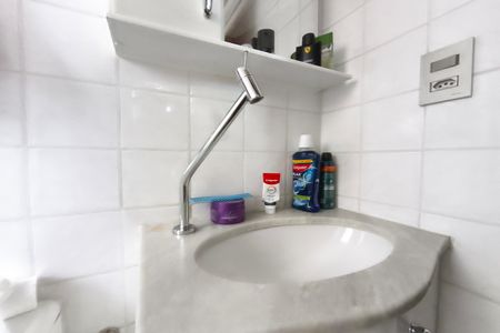 Apartamento para alugar com 74m², 3 quartos e 1 vaga Apartamento para alugar com 74m², 3 quartos e 1 vagaBanheiro Suíte