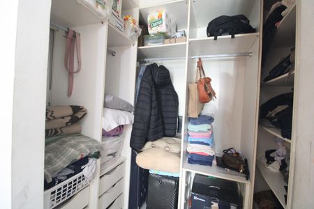 Casa de condomínio à venda com 100m², 3 quartos e 1 vagaQuarto 1 / closet