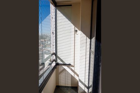 Apartamento à venda com 56m², 2 quartos e 1 vaga Apartamento à venda com 56m², 2 quartos e 1 vagaSacada