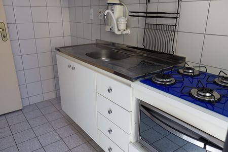 Apartamento à venda com 56m², 2 quartos e 1 vaga Apartamento à venda com 56m², 2 quartos e 1 vagaCozinha