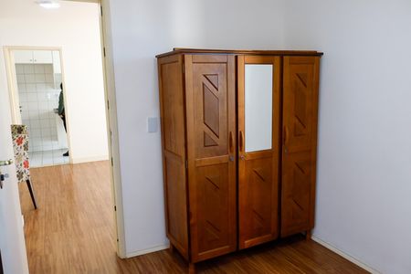 Quarto 1 de apartamento à venda com 2 quartos, 56m² em Jaguaribe, Osasco