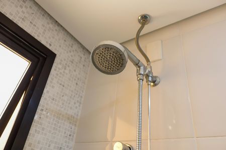 Apartamento à venda com 56m², 2 quartos e 1 vaga Apartamento à venda com 56m², 2 quartos e 1 vagaBanheiro