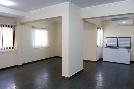 Apartamento à venda com 56m², 2 quartos e 1 vaga Apartamento à venda com 56m², 2 quartos e 1 vagaÁrea comum - Salão de festas