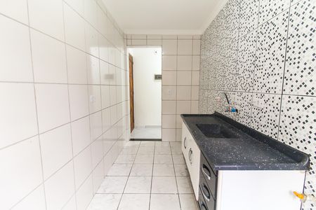 Cozinha de apartamento para alugar com 2 quartos, 55m² em Colônia (zona Leste), São Paulo