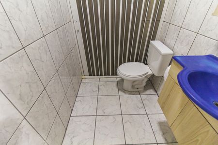 Apartamento para alugar com 55m², 2 quartos e 1 vaga Apartamento para alugar com 55m², 2 quartos e 1 vagaBanheiro