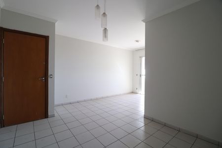 Sala de apartamento para alugar com 3 quartos, 83m² em Osvaldo Rezende, Uberlândia