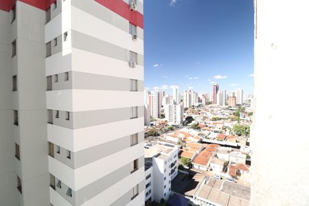 Vista de apartamento para alugar com 3 quartos, 83m² em Osvaldo Rezende, Uberlândia