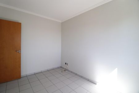 Apartamento para alugar com 83m², 3 quartos e 1 vagaQuarto 1