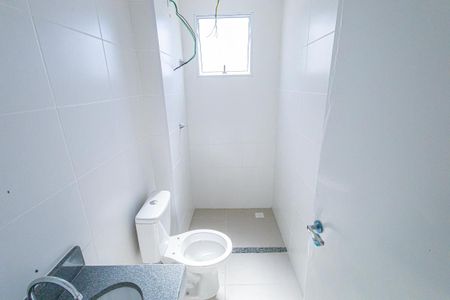 Apartamento à venda com 45m², 2 quartos e 1 vaga Apartamento à venda com 45m², 2 quartos e 1 vagaBanheiro