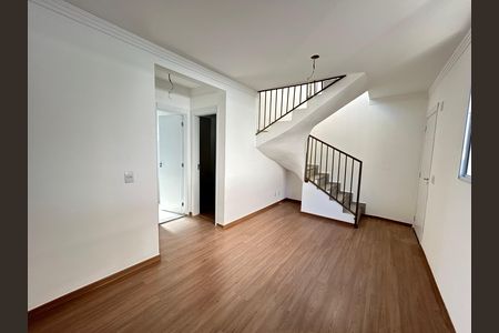 Apartamento à venda com 2 quartos, 110m² em Paquetá, Belo Horizonte