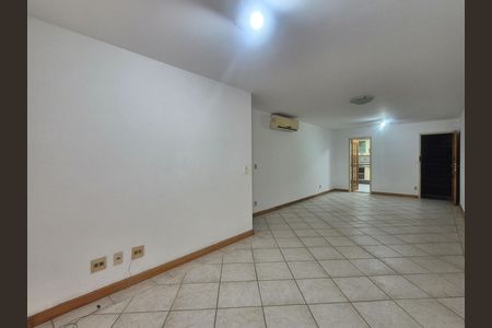 Apartamento para alugar com 143m², 3 quartos e 2 vagas