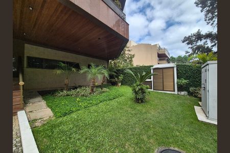 Apartamento para alugar com 143m², 3 quartos e 2 vagas