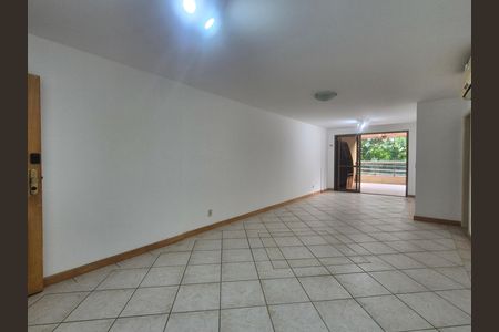 Apartamento para alugar com 143m², 3 quartos e 2 vagas