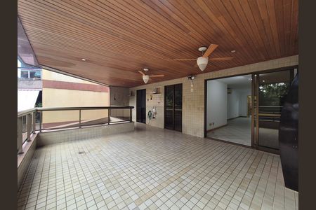 Apartamento para alugar com 143m², 3 quartos e 2 vagas