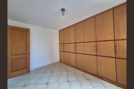 Apartamento para alugar com 143m², 3 quartos e 2 vagas
