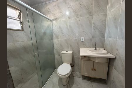 Apartamento para alugar com 75m², 2 quartos e sem vagaBanheiro