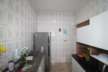 Apartamento à venda com 77m², 2 quartos e sem vagaCozinha