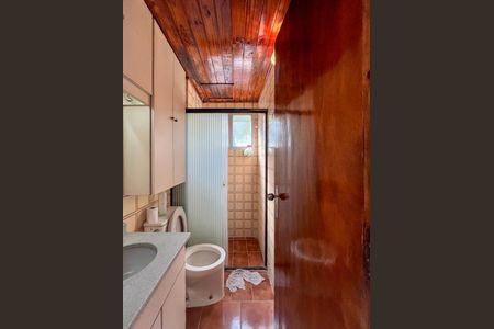 Banheiro de apartamento à venda com 2 quartos, 56m² em Vila Vermelha, São Paulo