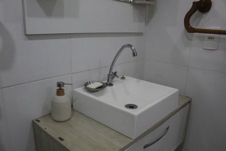 Casa à venda com 3 quartos, 225m² em Curicica, Rio de Janeiro