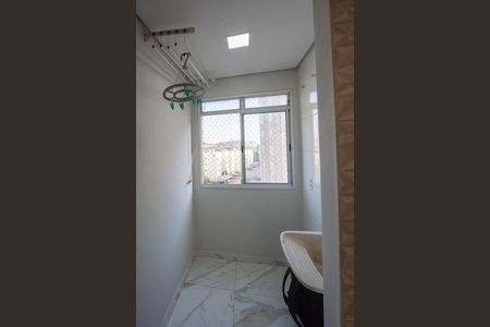 Área de Serviço de apartamento para alugar com 2 quartos, 49m² em Parque Dom Pedro Ii, Campinas