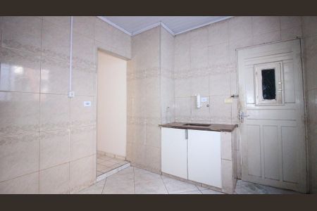 Casa para alugar com 1 quarto, 33m² em Vila Ema, São Paulo