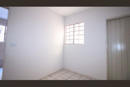 Sala de casa para alugar com 1 quarto, 33m² em Vila Ema, São Paulo