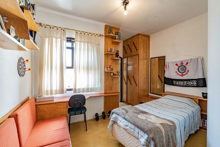 Quarto 2 de casa para alugar com 3 quartos, 360m² em Sacoma, São Paulo
