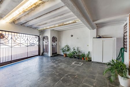 Garagem de casa para alugar com 3 quartos, 360m² em Sacoma, São Paulo