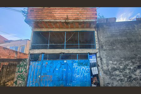 Fachada com Plaquinha Instalada de casa para alugar com 3 quartos, 5m² em Jardim dos Manacas, São Paulo