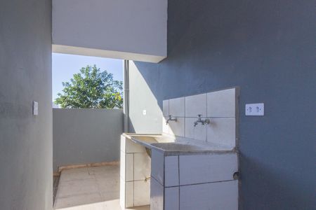 Lavanderia de casa para alugar com 2 quartos, 64m² em Jardim Rincão, São Paulo