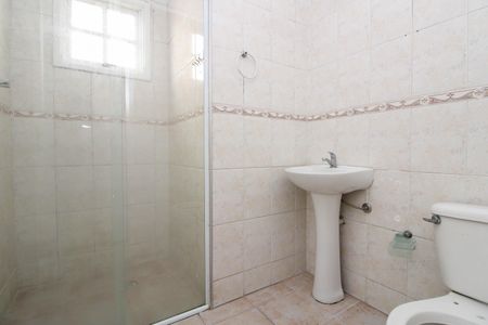 Banheiro  de casa para alugar com 1 quarto, 85m² em Jardim Ouro Preto, Taboão da Serra