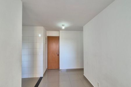 Sala de apartamento para alugar com 2 quartos, 44m² em Villa Garden, Campinas