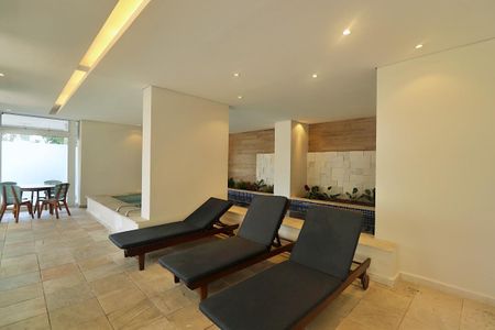 Apartamento para alugar com 38m², 1 quarto e 1 vagaÁrea comum - Piscina