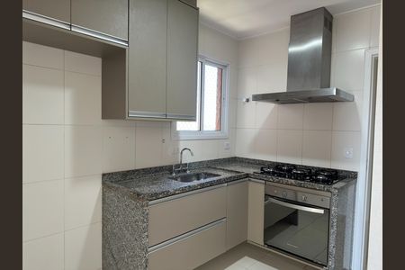 Apartamento para alugar com 75m², 2 quartos e 2 vagas Apartamento para alugar com 75m², 2 quartos e 2 vagasCozinha