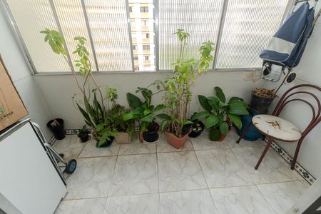 Apartamento à venda com 120m², 2 quartos e sem vaga Apartamento à venda com 120m², 2 quartos e sem vagaSacada