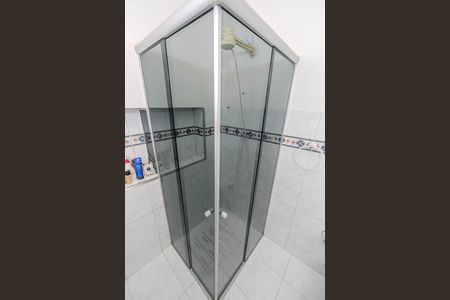 Apartamento à venda com 120m², 2 quartos e sem vaga Apartamento à venda com 120m², 2 quartos e sem vagaBanheiro