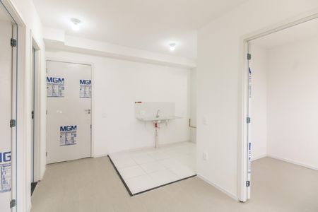 Apartamento para alugar com 33m², 2 quartos e sem vaga Apartamento para alugar com 33m², 2 quartos e sem vagaSala