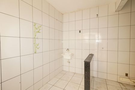 Casa para alugar com 180m², 4 quartos e 1 vaga Casa para alugar com 180m², 4 quartos e 1 vagaCozinha/Área de serviço