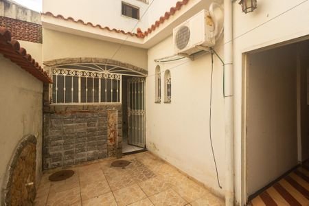 Varanda de casa para alugar com 4 quartos, 180m² em Campo Grande, Rio de Janeiro