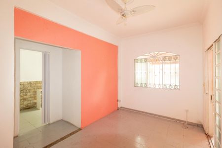 Casa para alugar com 4 quartos, 180m² em Campo Grande, Rio de Janeiro