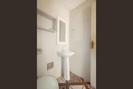Casa para alugar com 180m², 4 quartos e 1 vaga Casa para alugar com 180m², 4 quartos e 1 vagaBanheiro da Suíte