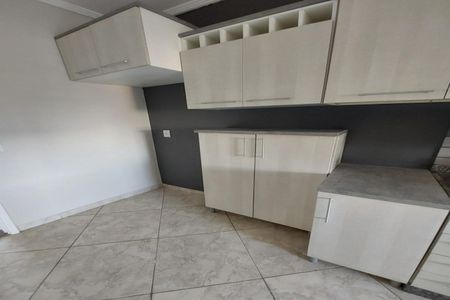 Cozinha de apartamento para alugar com 3 quartos, 90m² em Jardim Campos Eliseos, Campinas