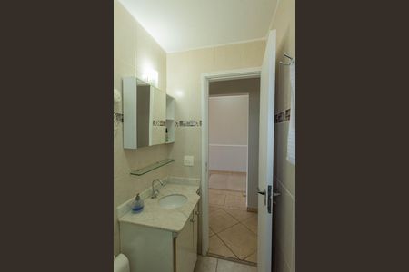 Apartamento para alugar com 90m², 3 quartos e 2 vagas Apartamento para alugar com 90m², 3 quartos e 2 vagasBanheiro social