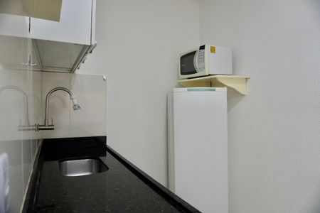 Kitnet/Studio para alugar com 1 quarto, 30m² em João Pinheiro, Belo Horizonte