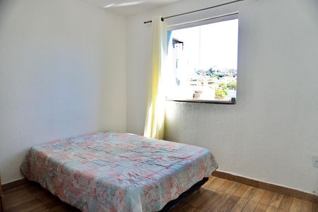 Kitnet/Studio para alugar com 1 quarto, 30m² em João Pinheiro, Belo Horizonte