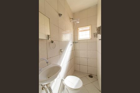 Banheiro de kitnet/studio para alugar com 1 quarto, 21m² em Cidade Universitária, Campinas