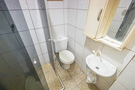 Casa de condomínio para alugar com 149m², 5 quartos e 1 vaga Casa de condomínio para alugar com 149m², 5 quartos e 1 vagaBanheiro