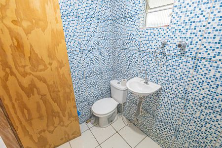Casa de condomínio para alugar com 149m², 5 quartos e 1 vaga Casa de condomínio para alugar com 149m², 5 quartos e 1 vagaBanheiro