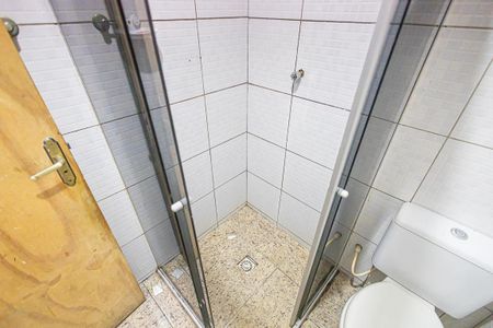 Casa de condomínio para alugar com 149m², 5 quartos e 1 vaga Casa de condomínio para alugar com 149m², 5 quartos e 1 vagaBanheiro